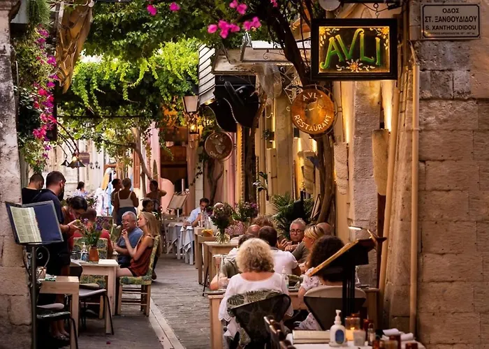 Villa White Oak Tree *