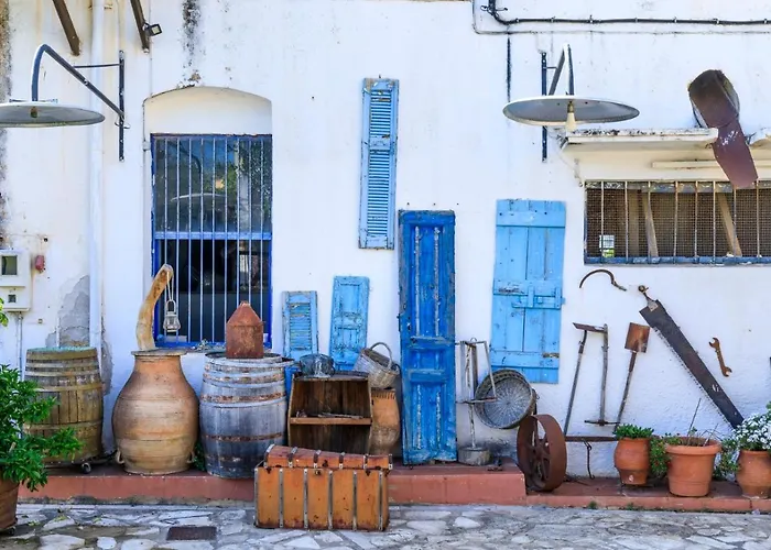 White Oak Tree Rethymno